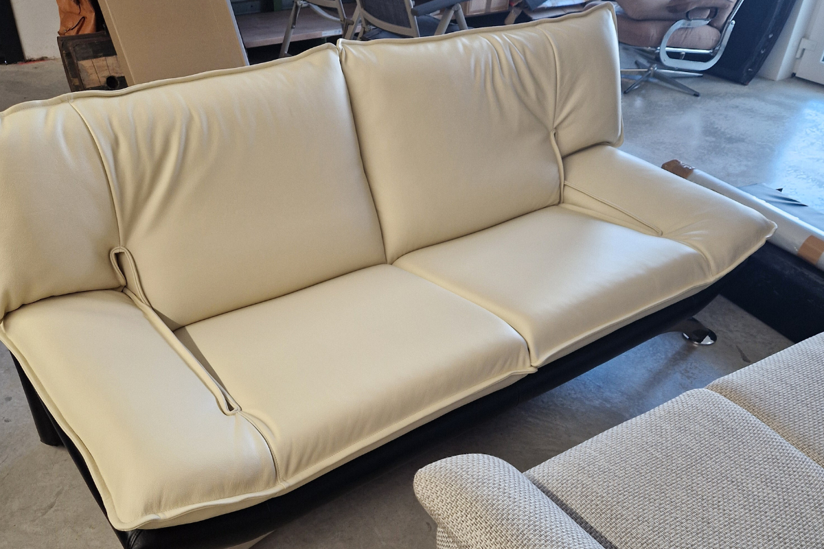 Sofa Couch neu polstern und beziehen lassen