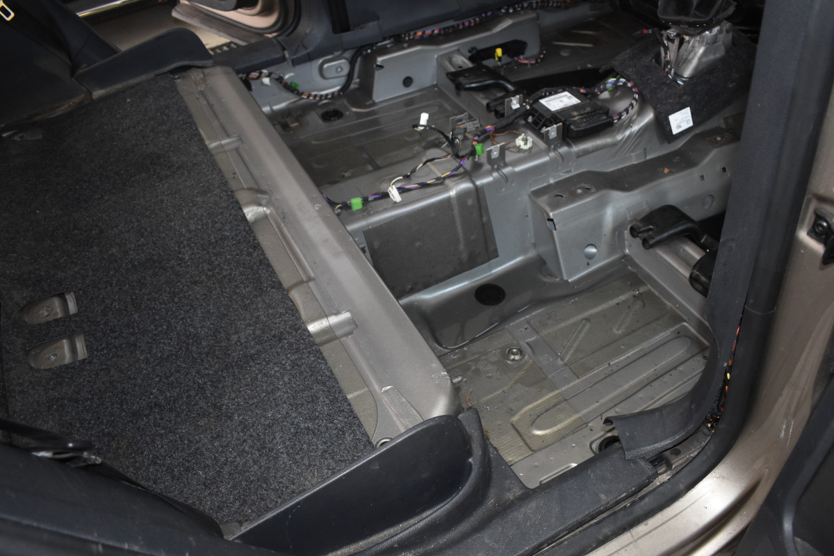 vw_tiguan_wassereintritt_Himmel_Teppich_nass_trocknen_reparieren2.