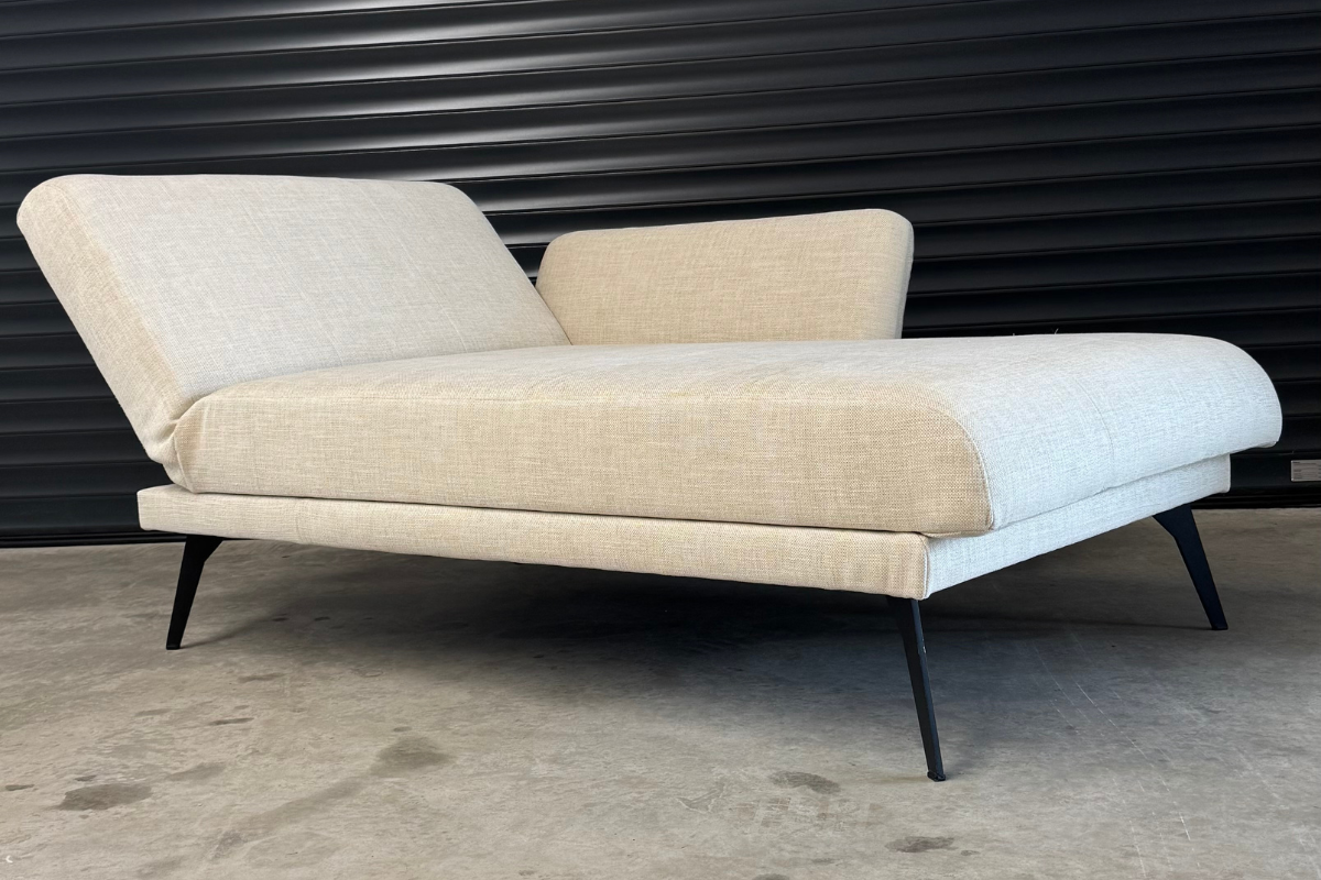 Schlafsofa neu beziehen lassen