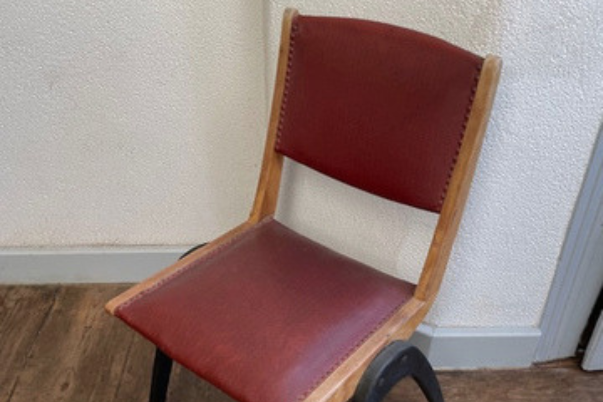 Stuhl vorher Polsterei Stuhl vorher Polsterei