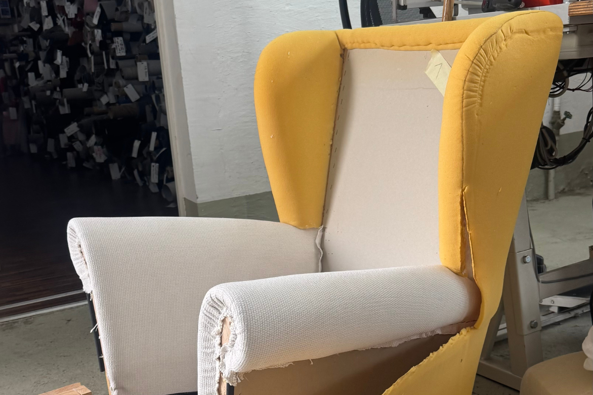 Ohrensessel neu gepolstert und neu bezogen Ohrensessel neu gepolstert und neu bezogen